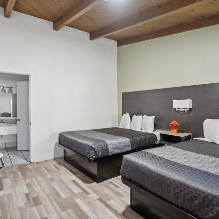 סיסייד Discovery Inn Monterey Bay מראה חיצוני תמונה
