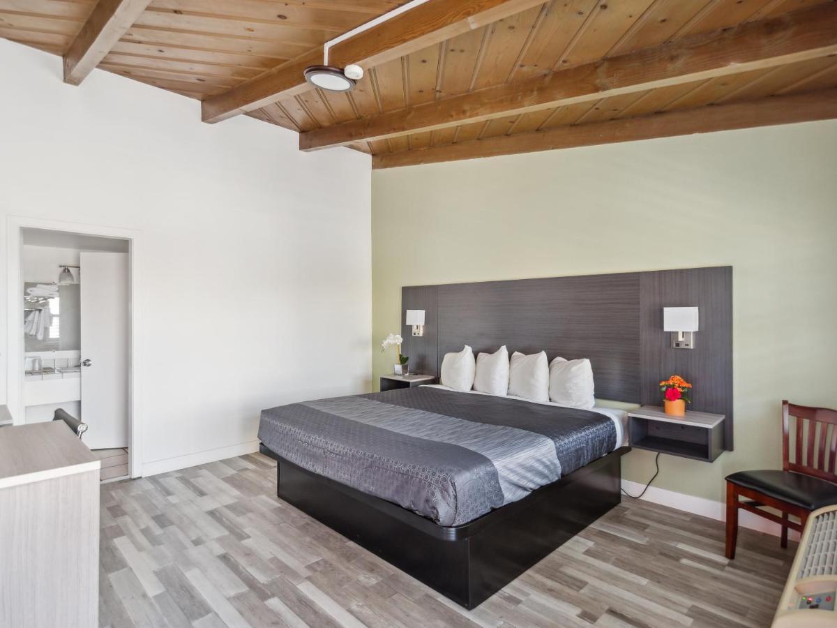 סיסייד Discovery Inn Monterey Bay מראה חיצוני תמונה
