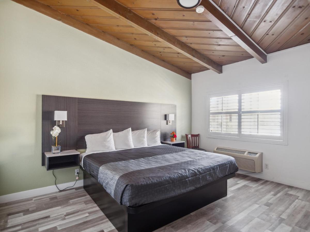 סיסייד Discovery Inn Monterey Bay מראה חיצוני תמונה