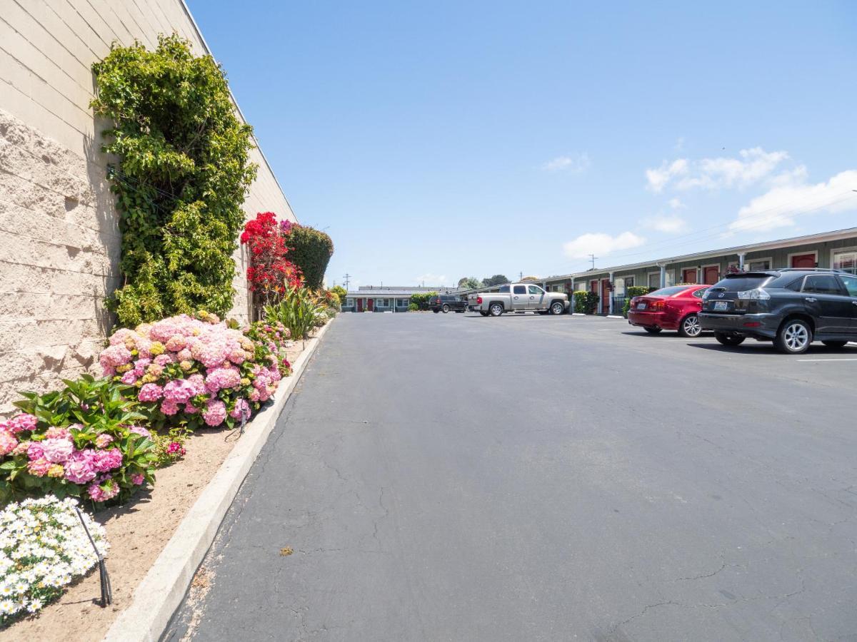סיסייד Discovery Inn Monterey Bay מראה חיצוני תמונה